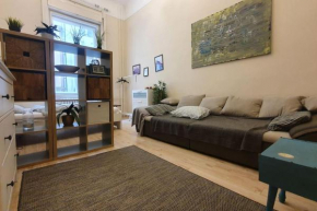 Wesseleny Apartment near Synagogue with AC AFTER RENOVATION